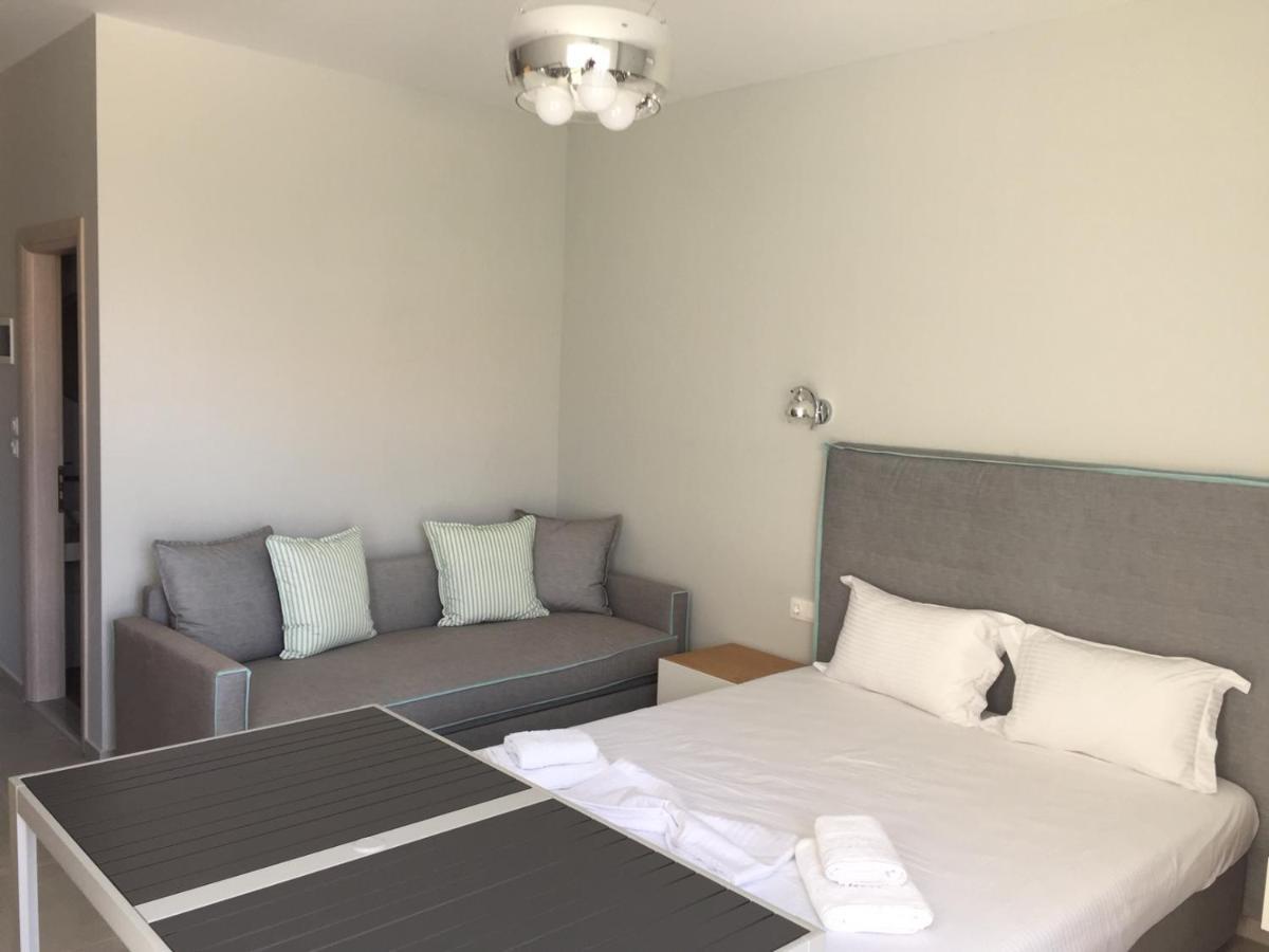 Olea Garden Apartments สตาวรอส ภายนอก รูปภาพ